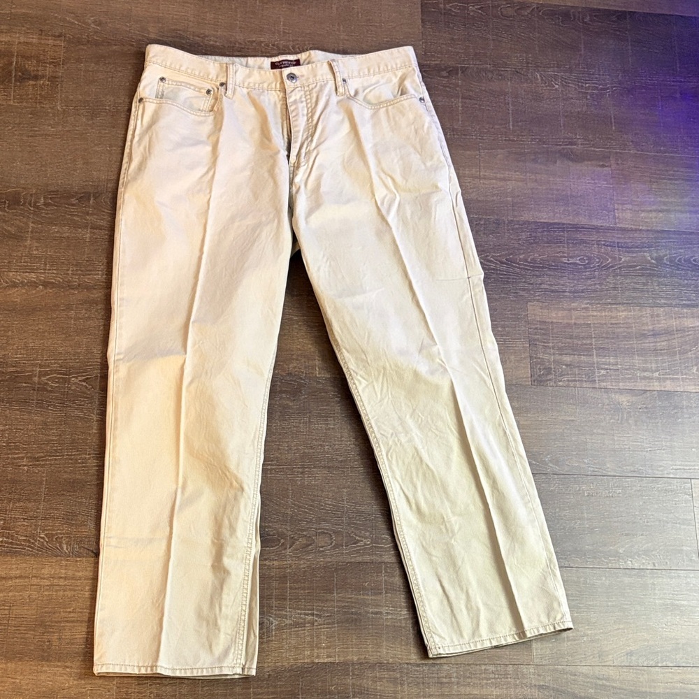Covington Beige Regular Fit Pants